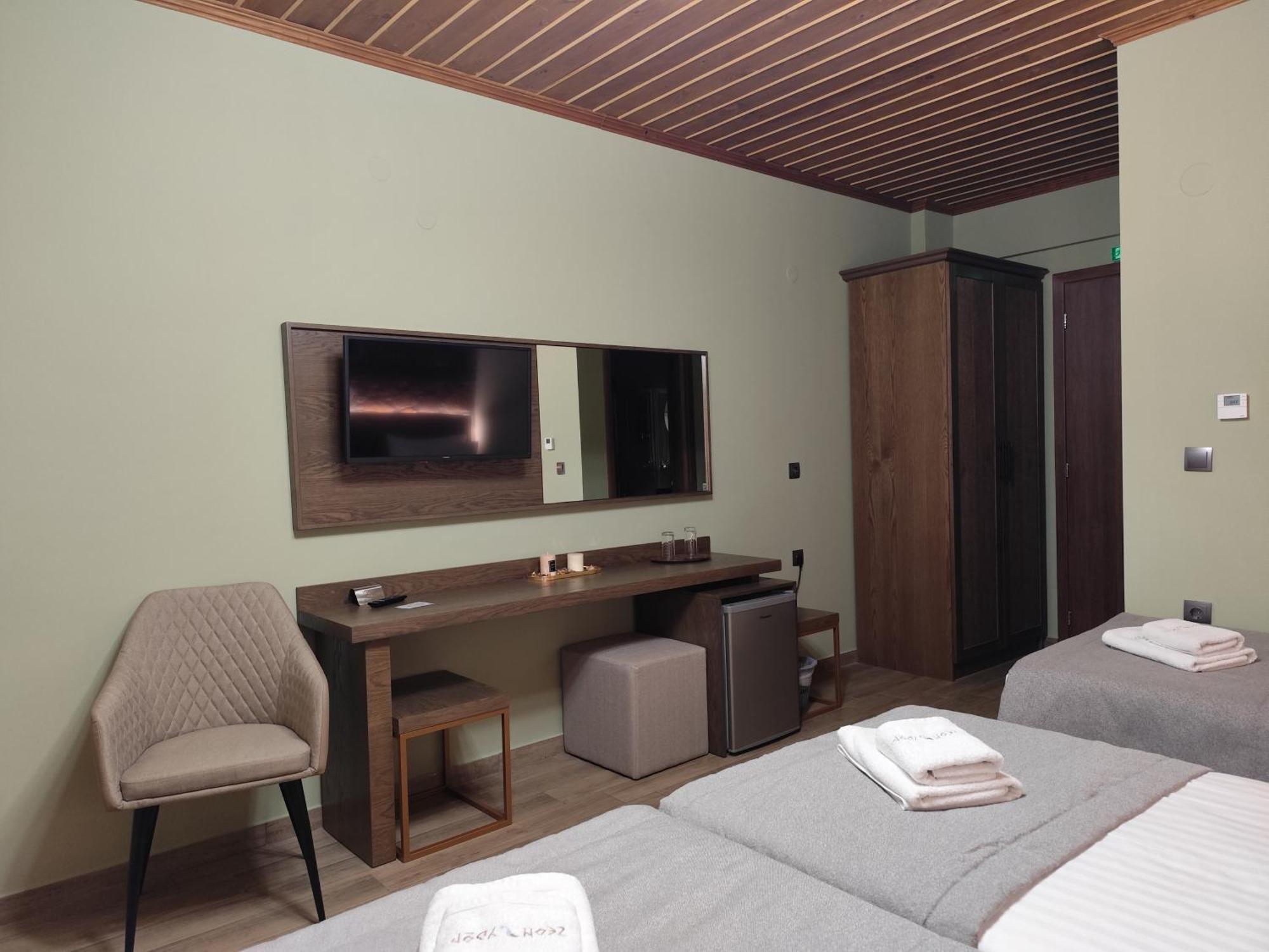 Ζέον Ύδωρ Hotell Órma Exteriör bild